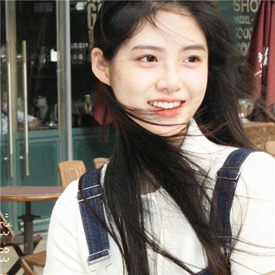 盛开的女人